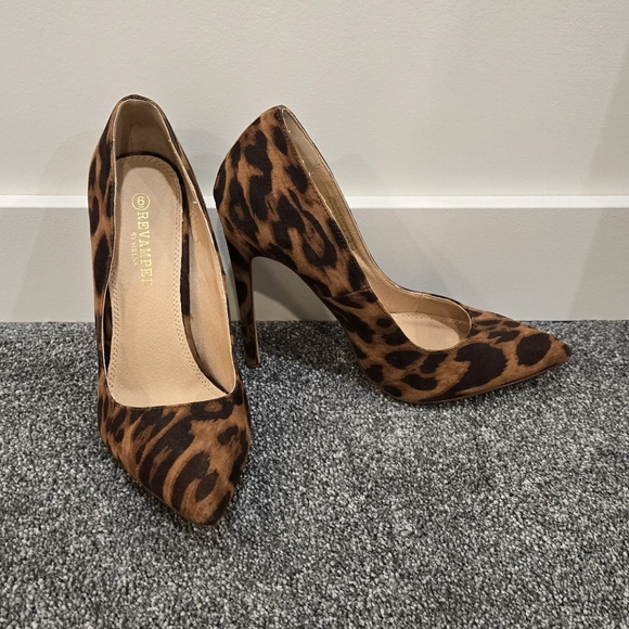 Revamped leopard suede stilettos - Picture 1 of 5